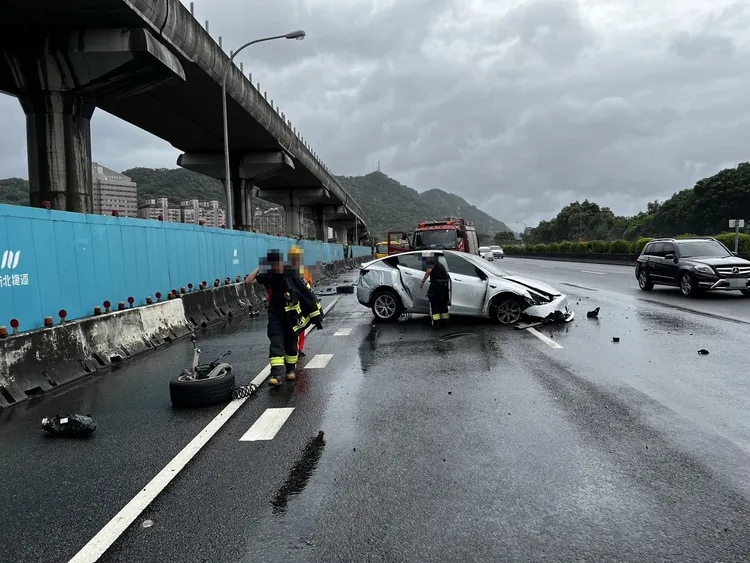 警消到場調查。警方提供