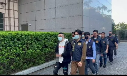 明仁會宜蘭分會長設線上博弈　賭客輸光！他放高利貸撒冥紙暴力討債