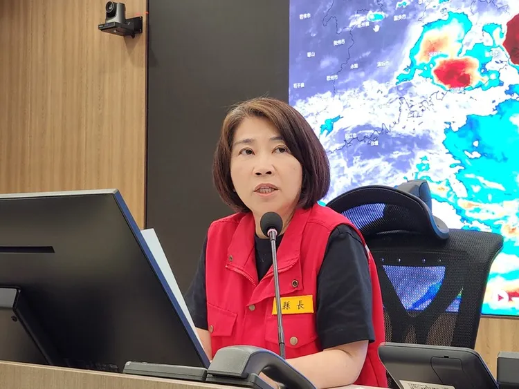 屏東縣長周春米宣布，加發淹水補助金。屏東縣政府提供