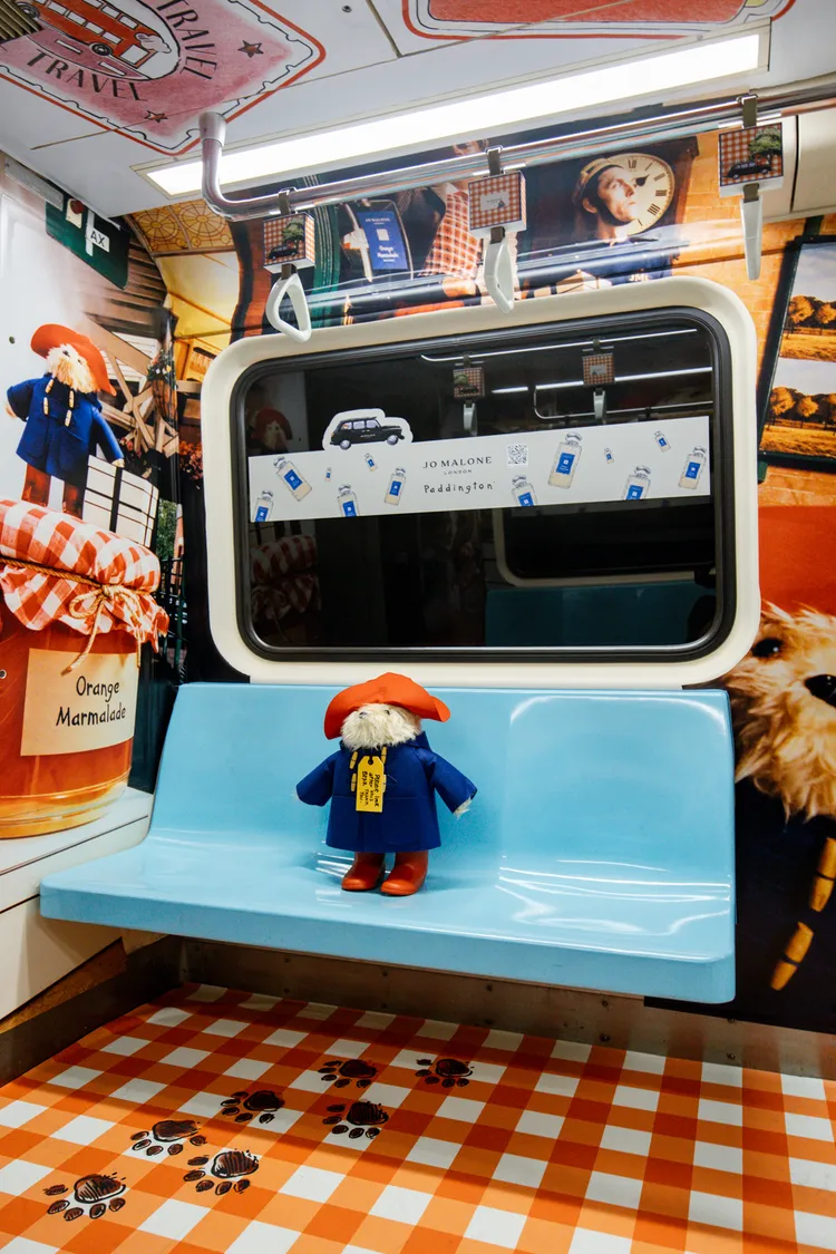 Jo Malone x 柏靈頓熊台北捷運板南線限定列車。品牌提供