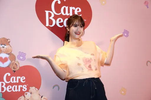 憲哥無所不在!Sandy懷孕失眠一周 俏當Care Bear一日店長噴少女心