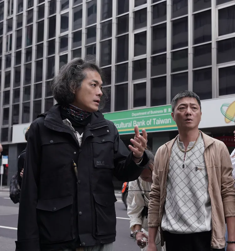 《零日攻擊ZERO DAY》導演羅景壬（左）與藍葦華。零日文創提供