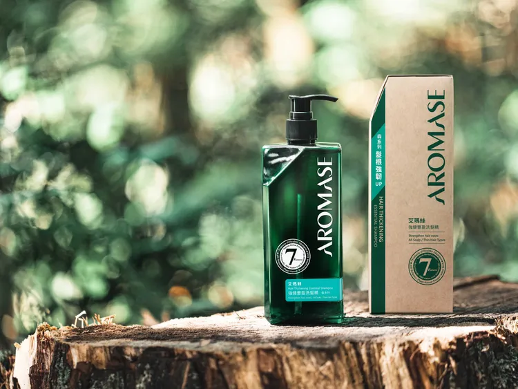 艾瑪絲森系列洗髮精，400ml／580元、1000ml／1200元。品牌提供
