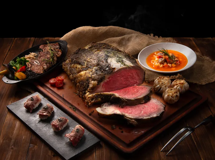 漢來美食美牛狂歡節，旗下漢來海港各分店同步上菜。業者提供