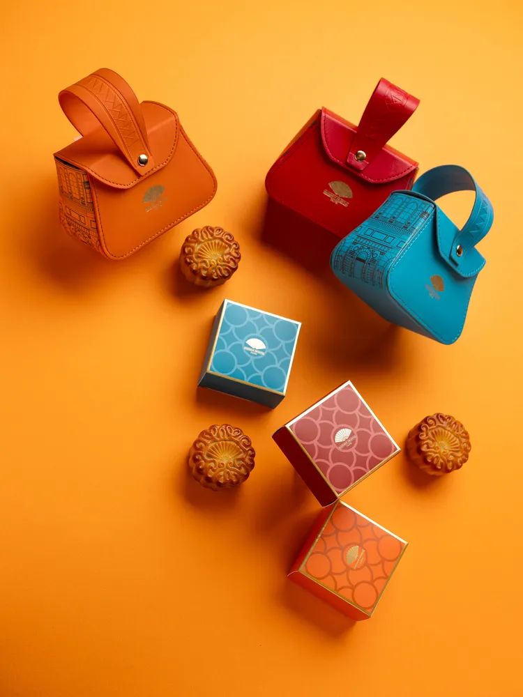 酒店今年亦特別推出帶著優雅茶韻的「日式極上焙茶」單入廣式月餅禮盒，歡慶團圓之時也能品嚐一人獨享的中秋美點。業者提供