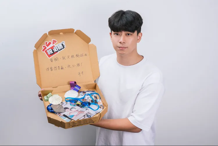 國手王冠閎自哥哥李冠成打造「必勝回憶盒」。必勝客提供