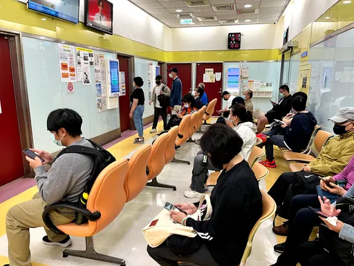 女病患咆哮「求你放我走」衝出醫院嚇壞護理師 回馬槍做這事