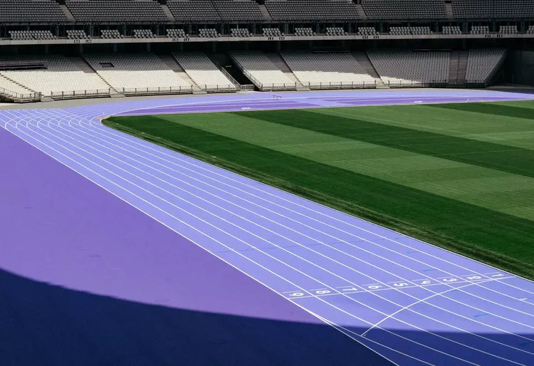 巴黎奧運的紫色跑道。翻攝paris2024 IG
