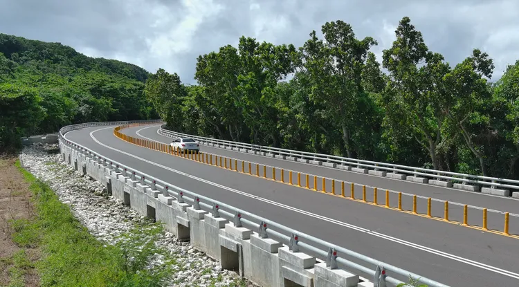 2023年在道路下方設置世界上第一個架高式共36道連續性「陸蟹廊道2.0」，亦為第一個廊道穿越率達50%的友善陸蟹設施。公路局提供