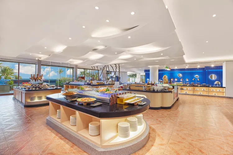 墾丁凱撒發現西餐廳。業者提供