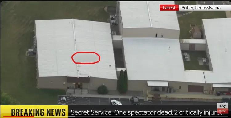 目擊者認為維安人員忽略了周圍屋頂。天空新聞