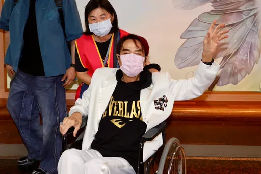 91歲林沖體重狂掉20公斤驚曝意外 「雙腿無力突然倒下」