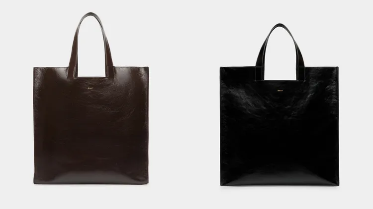 Bally EASY BALLY大托特包，各4萬2200元。品牌提供