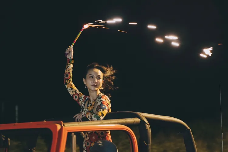 張寗在《塑膠花》飾演吳慷仁的前任。抓馬文化提供