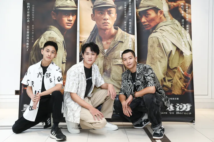 朱宥丞（左起）和吳翰林、黃冠智和媒體暢聊拍攝過程。公視提供