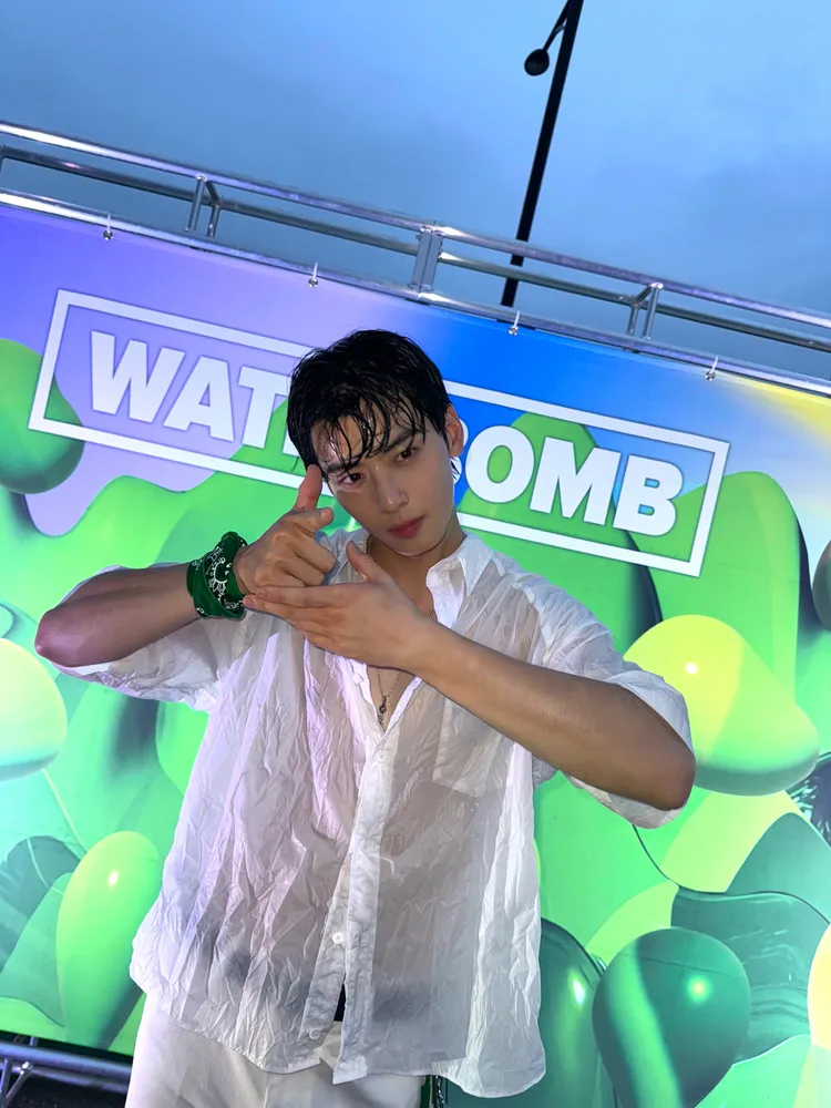 車銀優被觀眾噴得全身濕。翻攝車銀優官方X（推特）