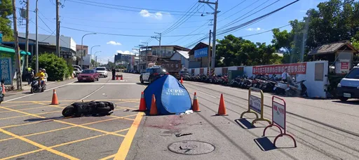 台中男騎士先逆向再「鬼切」 違規跨越雙黃線!慘遭砂石車輾斃