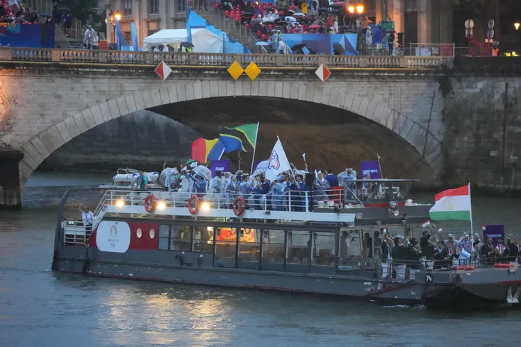 中華代表團進場。  讀者提供