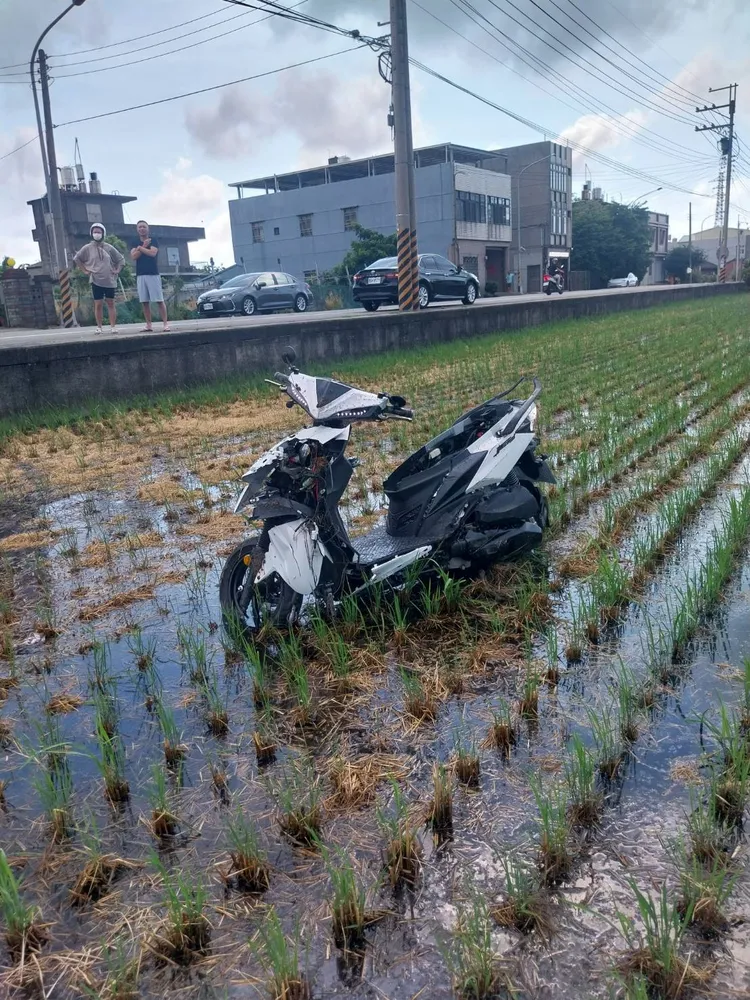 吳男機車。民眾提供