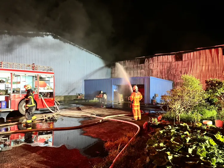 火警現場。桃園市消防局提供