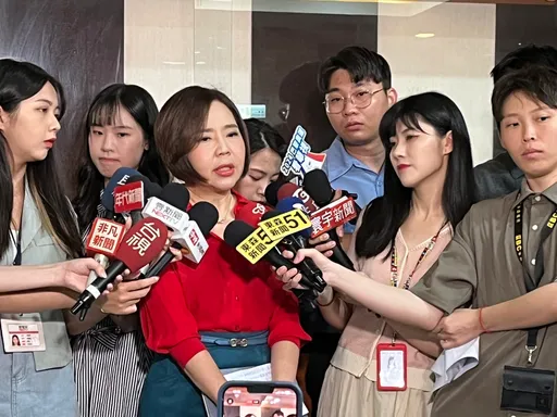 駁斥于美人！前幕僚團隊PO聯合聲明：不要混為一談