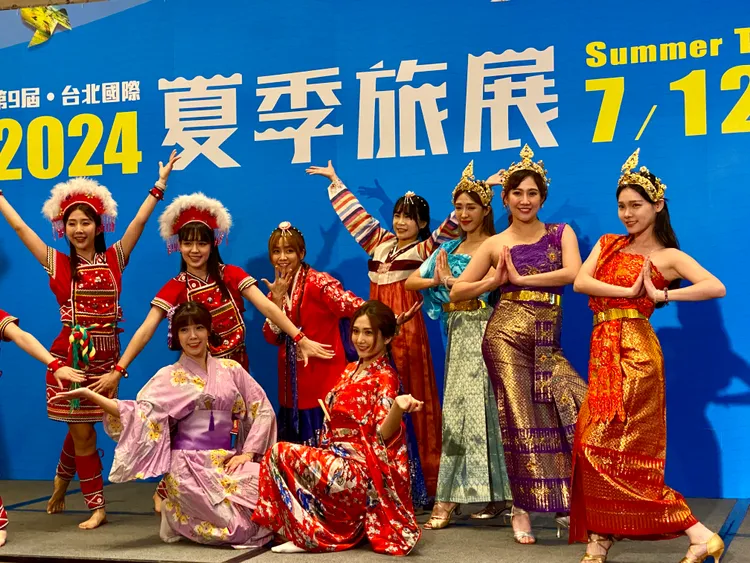 夏季旅展近200家廠商參加，現場將推出萬元有找出國等優惠。莊偉祺攝