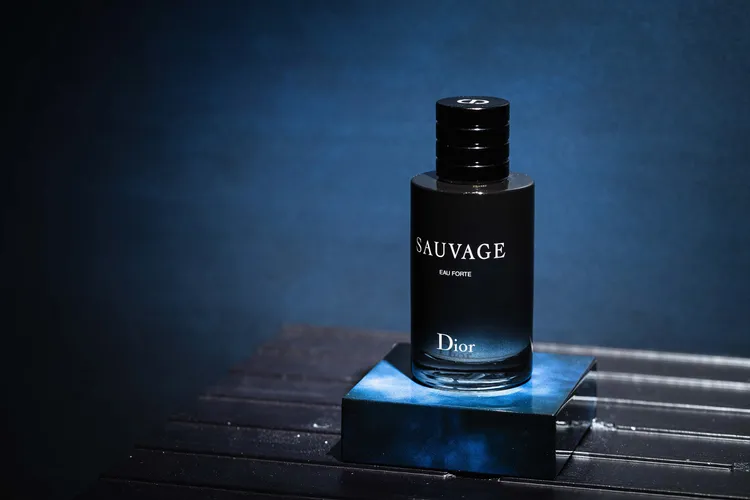 Dior曠野之心澄澈香精，60ml／4300元、100ml／5600元。品牌提供