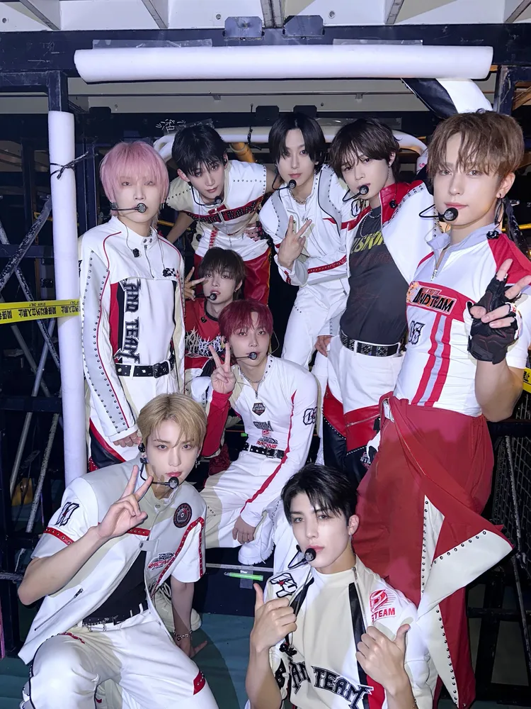 &TEAM上周五在兵庫開唱，演唱會上善用王奕翔教的中文「可愛」。翻攝&TEAM X（推特）