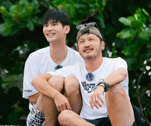 夏浦洋成「小奶狗」呈現反差萌 跟著KID形影不離