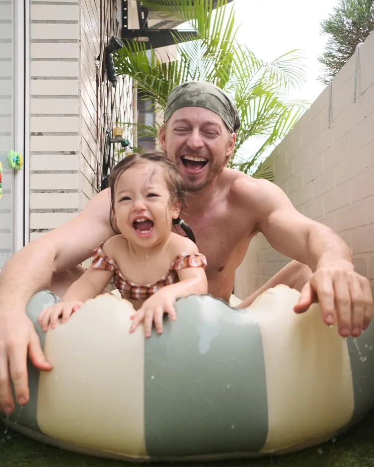 法比歐和女兒。翻攝法比歐臉書