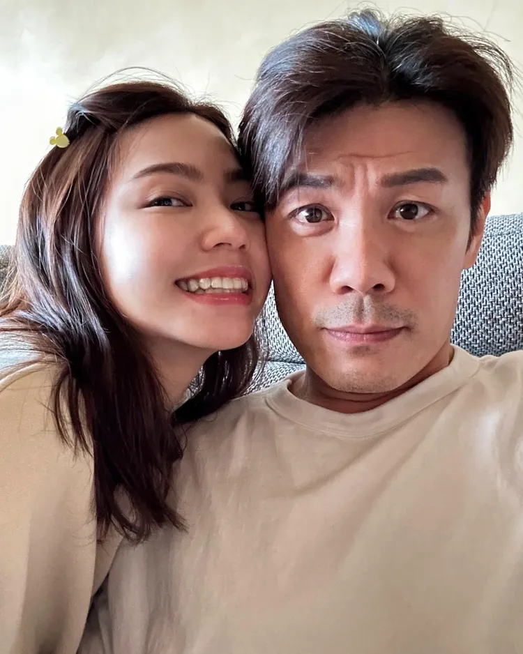 陳志強（右）與曾智希求子暫時失敗，他勸她出去工作轉換心情。翻攝曾智希臉書