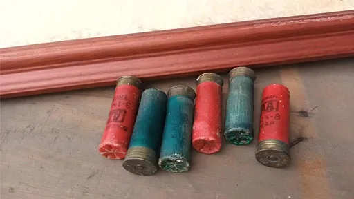 傻眼！　台南清潔隊收運廢棄家具　紙箱中竟藏6發霰彈