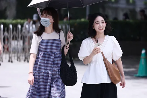 很強的高壓在台灣上空　鄭明典驚呼異常：高溫還會持續