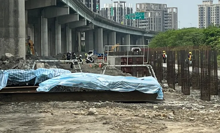 黃男前妻因他持刀在台64上追砍而墜落身亡。資料照片