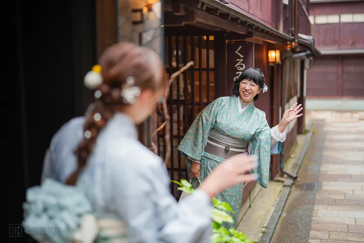 在東茶屋街周邊可租借和服、浴衣，融入金澤的歷史氛圍。田欣雲攝