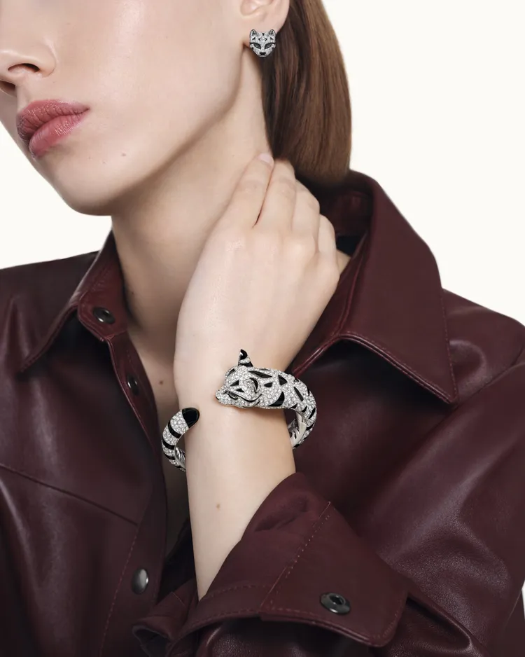 Animaux動物系列Fuzzy豹貓手鐲。品牌提供