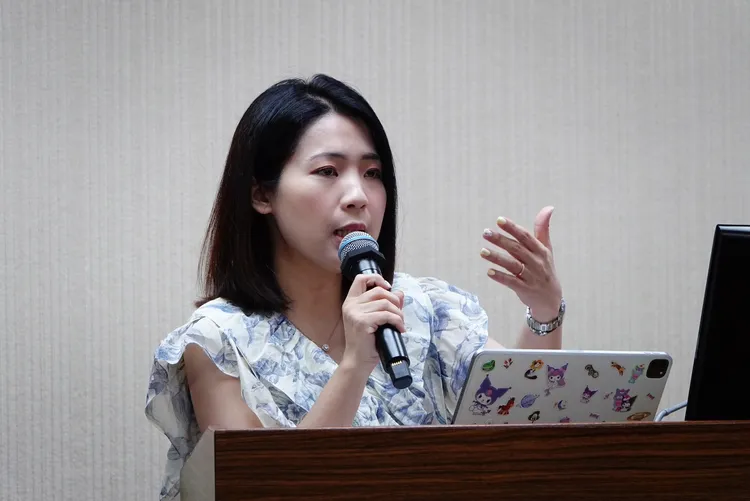 台灣基進認為徐巧芯提到交付婆婆100萬元資金說不清楚，到北檢告發徐巧芯涉嫌詐欺、貪污等罪，檢方目前仍以「他字案」偵辦中。資料照片