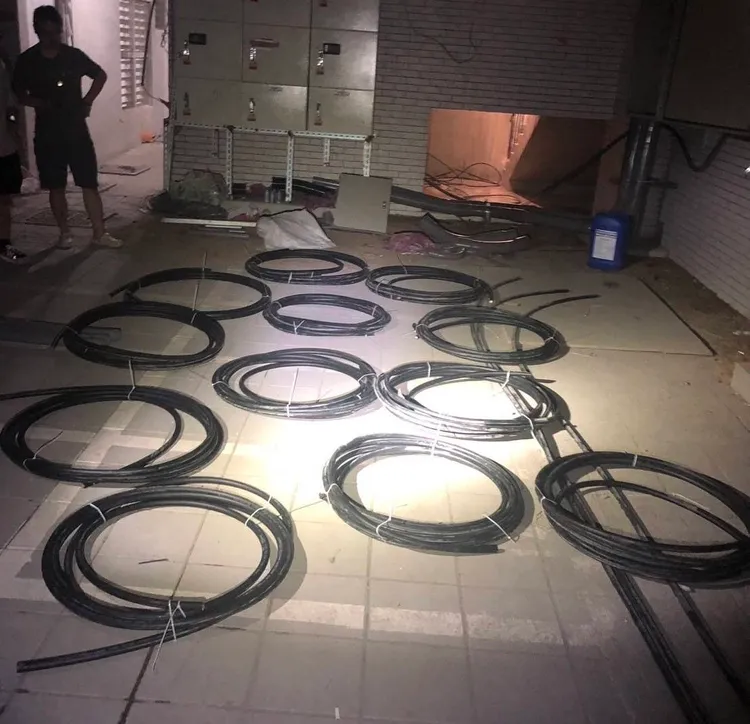 遭竊的電纜線。桃園警分局提供