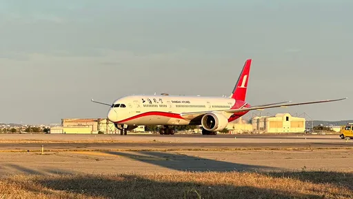 飛機把4名貴賓乘客「忘在機場」 備降爽待休息室反而沒人通知