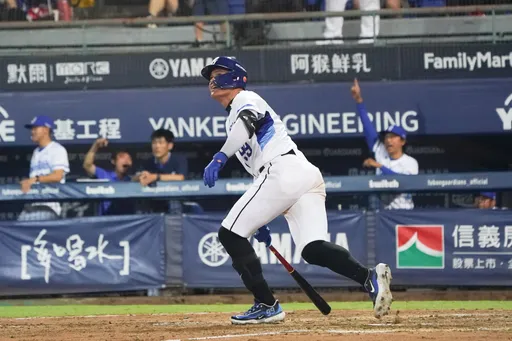 敬禮啦!張育成返台第4戰炸裂首轟出爐 苦主是他