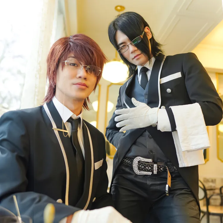 TANAKA（左）和Needmorecash組成的ASMRZ暴紅。翻攝TANAKA IG