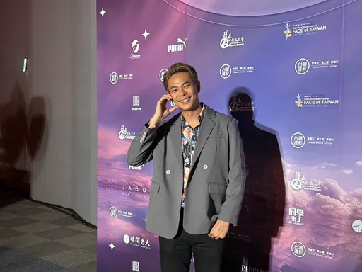 孫綻難擋火辣米可白嘴上喊上帝 身體誠實以對「寧當罪人」