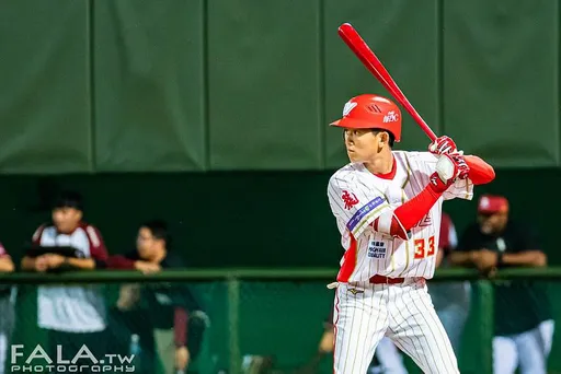 味全龍曾傳昇到賭場玩德州撲克被逮!球團:將重懲 中職先出手了