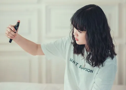 海軍陸戰隊也有「黃子佼」　中士裝萌騙13歲女拍裸照！判刑5年