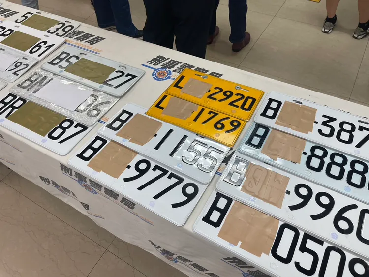 刑事局今年查獲191件偽造車牌。警方提供