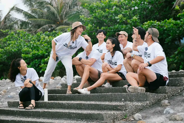 瑞瑪席丹（左一）和KID（右一）經常互相較勁。三立提供