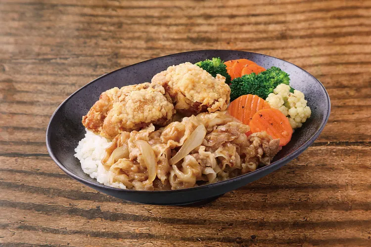 「日式唐揚雞」系列可搭配熱門丼飯等組合。吉野家提供