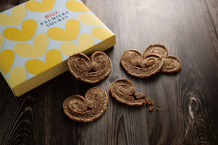 紅烏龍蝴蝶酥禮盒。業者提供