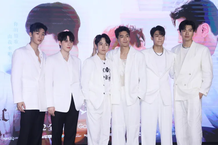 MOS＆ISBANKY（左一及左二）也出席力挺。彭欣偉攝