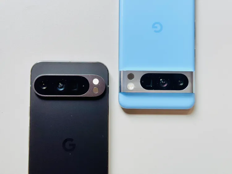 Pixel 9 Pro XL提供曜石黑（左）、陶瓷米、霧灰色和石英粉四種配色。趙筱文 攝